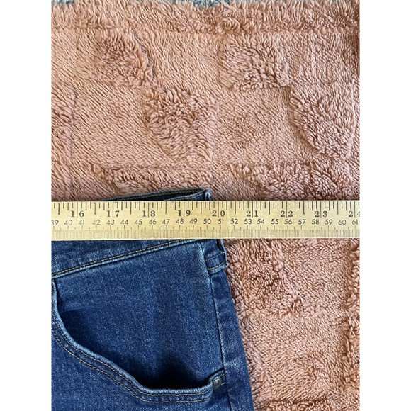 Wrangler Men's Jeans 40x30 Blue Denim Premium Regular Straight Fit Pockets - Picture 4 of 7